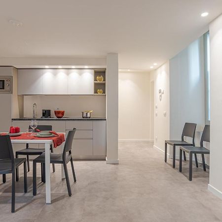 Suite Della Corte - By Myhomeincomo Bagian luar foto