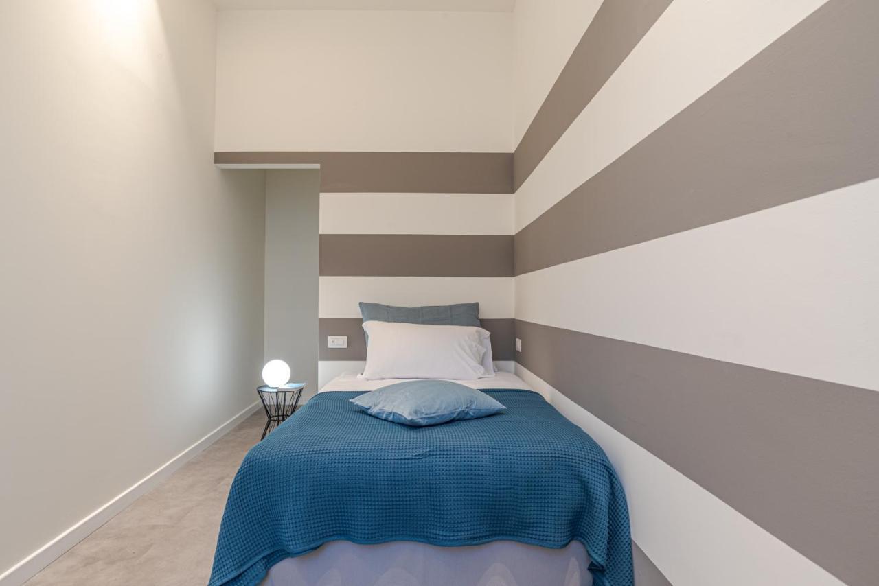 Suite Della Corte - By Myhomeincomo Bagian luar foto